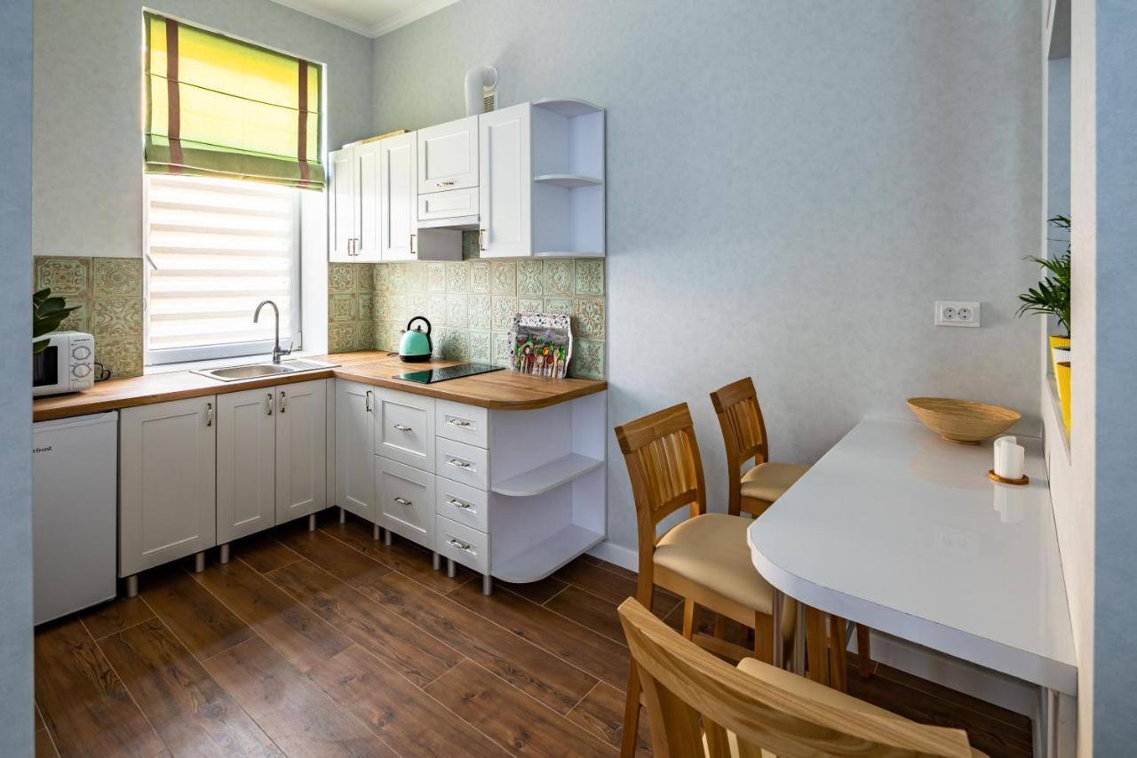 Leontovycha Apartment Leopoli Esterno foto